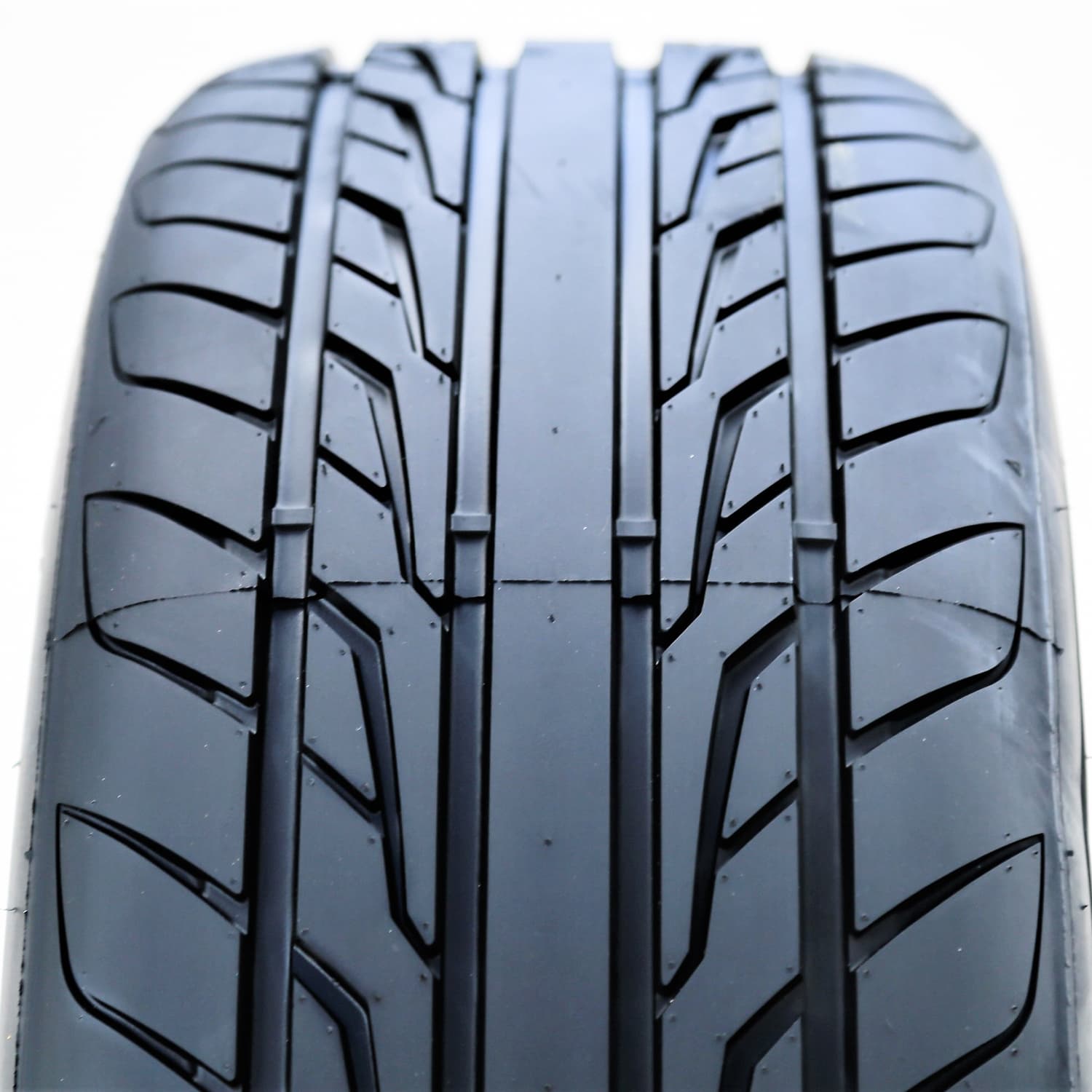 245/40R19 Farroad FRD868 SRT 98Y RunFlat - Image 2